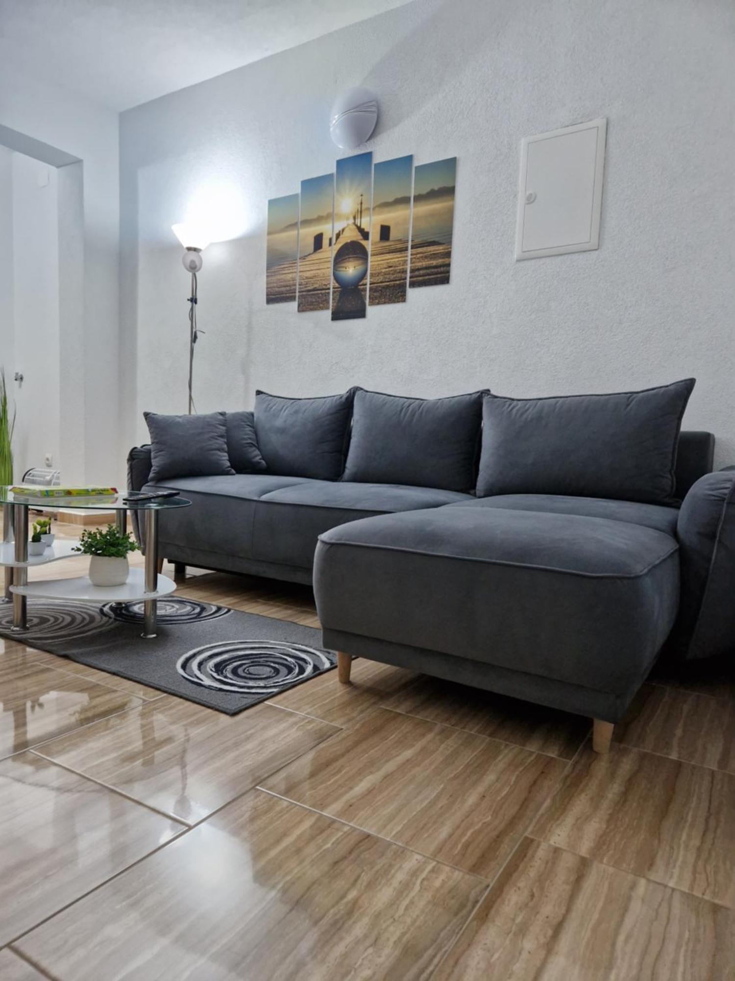 סנג' Apartments Gabriel מראה חיצוני תמונה