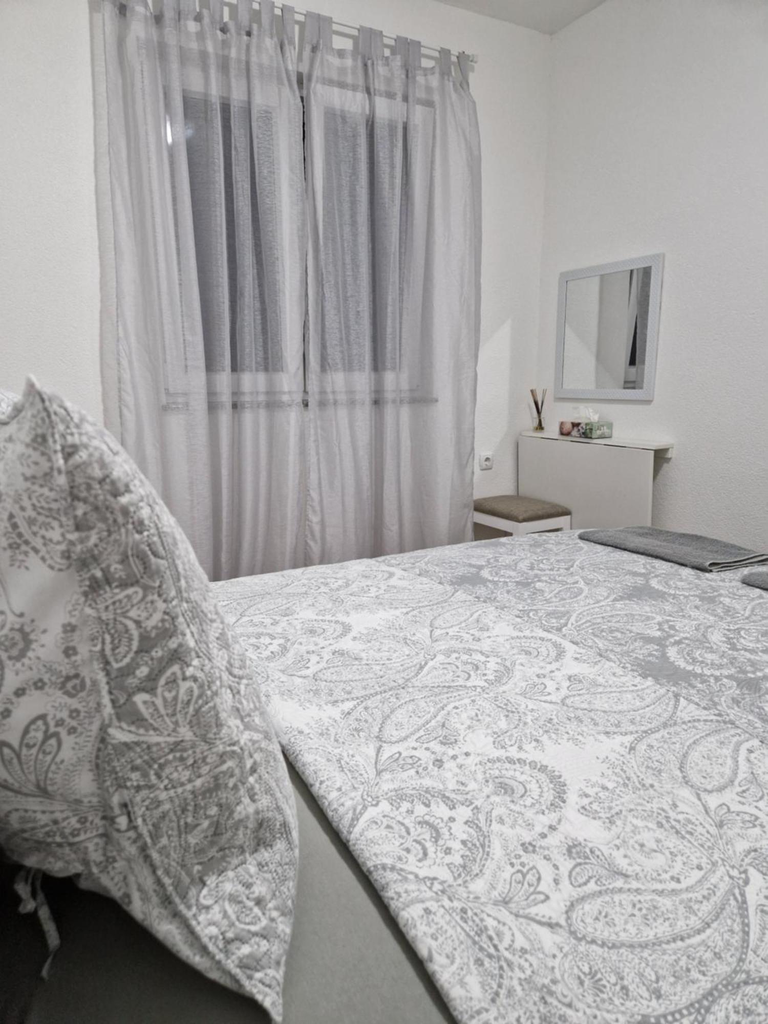 סנג' Apartments Gabriel מראה חיצוני תמונה