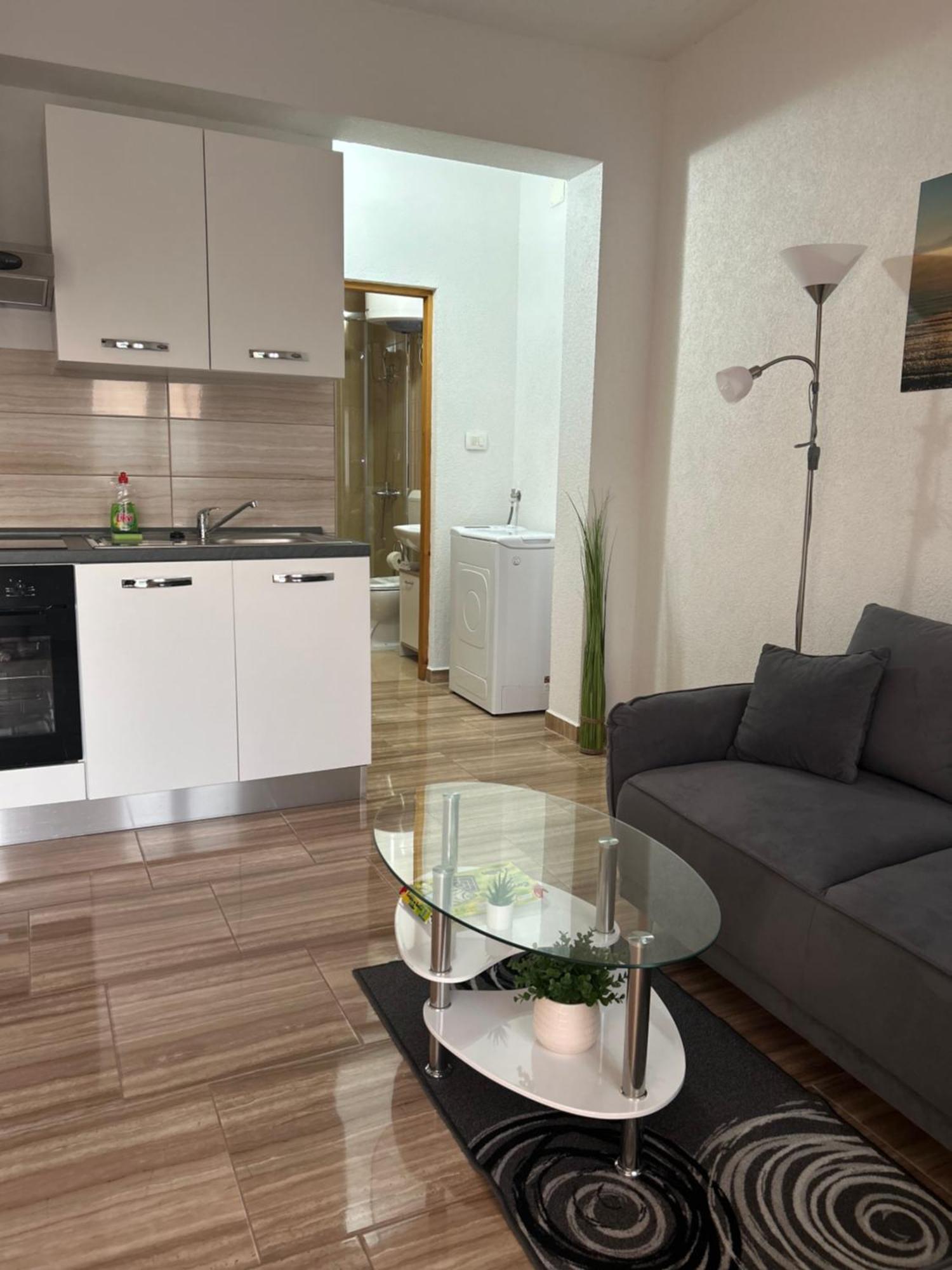 סנג' Apartments Gabriel מראה חיצוני תמונה